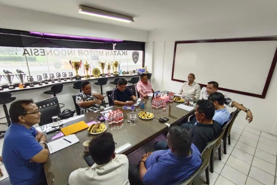 imi dki jakarta gelar rapat pleno ke 10 tahun 2025 di sekretariat baru sentul