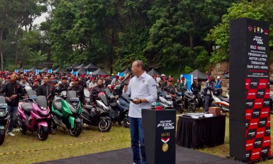 imi dki jakarta hadiri hut ke 2 pevr, cetak rekor muri pengisian daya motor listrik